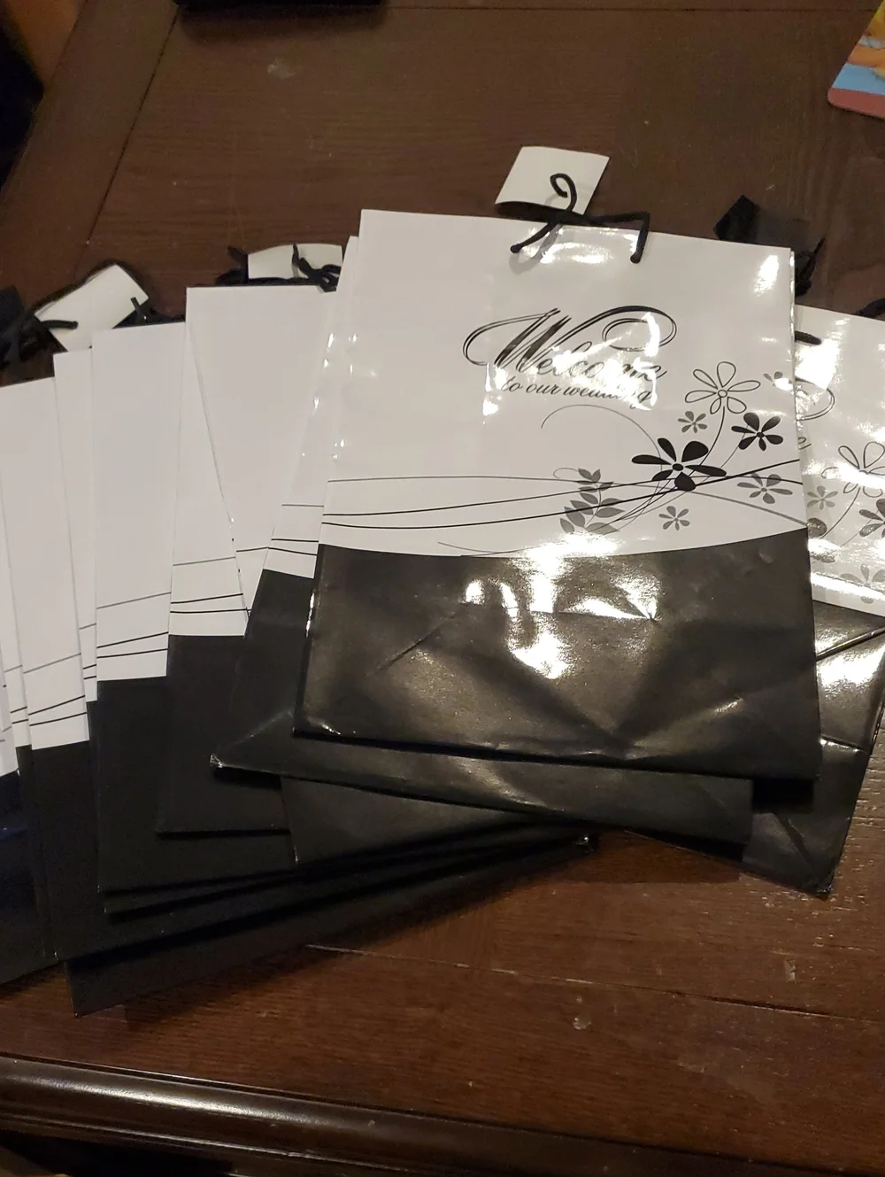 Welcome to Our Wedding Gift Bag - Black & White Floral.  Set Of 13.